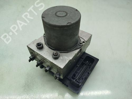Used ABS pump MERCEDES-BENZ VIANO (W639) [2003-2025]  21057144