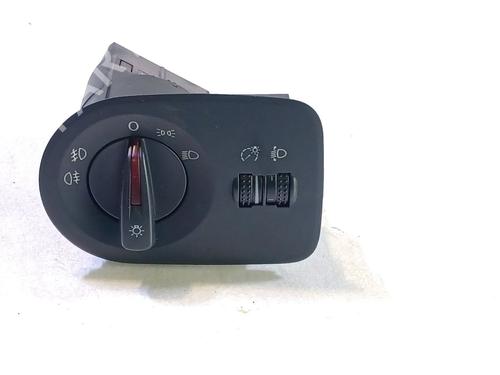 Used Headlight switch SEAT IBIZA IV SC (6J1, 6P5) 1.6 TDI (90 hp) 27297816