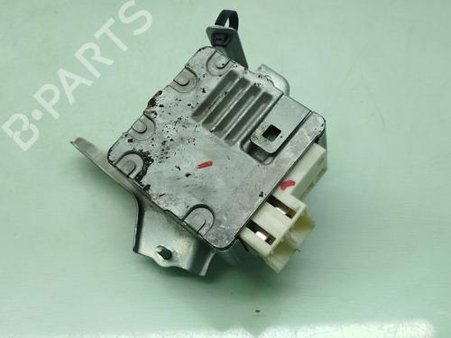 Used Electronic module TOYOTA YARIS (_P9_) 1.33 VVT-i (NSP90_, NSP90R) (99 hp) 29544918