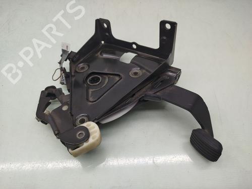 Used Hand brake MERCEDES-BENZ VITO Van (W447) eVITO (447.603, 447.605) (116 hp) 24202297