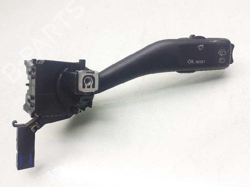 Used Steering column stalk SEAT LEON (1P1) [2005-2013]  13510559