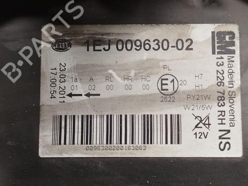 Right headlight OPEL INSIGNIA A (G09) 2.0 CDTI (68) | BP31572068C29 