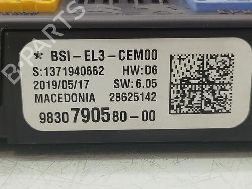 Fuse box OPEL GRANDLAND / GRANDLAND X (A18, P1UO) 1.2 (75) | BP29422984E1 