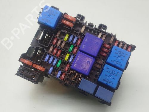 Used Fuse box RENAULT ZOE (BFM_) ZOE (BFMC, BFMD) (136 hp) 31852784