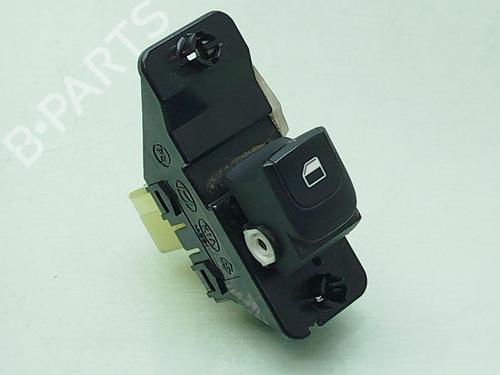 Used Right front window switch KIA STONIC (YB) 1.0 T-GDi Eco-Dynamics+ (101 hp) 32983395