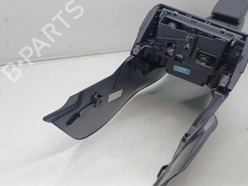 Armrest / Center console AUDI Q3 (F3B) 35 TFSI | BP32175670I20 