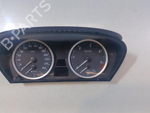 Quadro strumenti Quadro strumenti BMW 5 (E60) 525 d (177 hp) 34557667 34557667