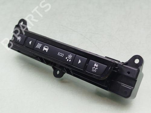 Switch JAGUAR F-PACE (X761) 3.0 SDV6 AWD | BP40221018I30 - Image 2