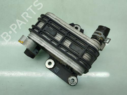 Used Oil radiator Oil radiator RENAULT KANGOO Express (FW0/1_) Z.E. (FW0Z, FW1Z) (60 hp) 34125787 34125787