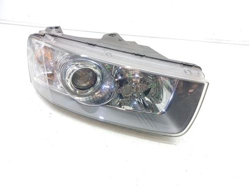 Used Right headlight CHEVROLET CAPTIVA (C100, C140) 2.2 D 4WD (184 hp) 22637208