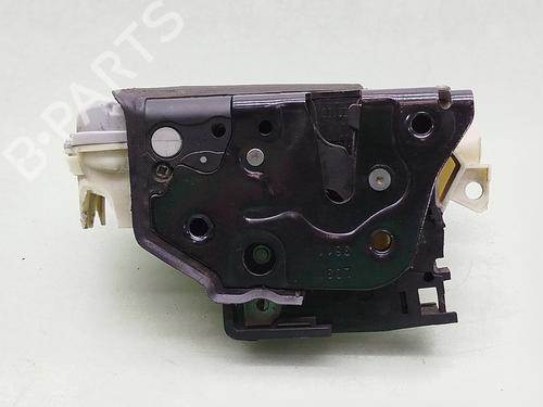 Front left lock VW PASSAT B7 (362) 2.0 TDI 4motion | BP39237176C98 - Image 2
