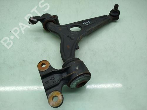 Used Right front suspension arm FIAT SCUDO Bus (270_, 272_) 2.0 D Multijet (120 hp) 20306051