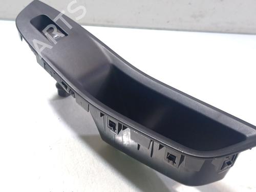 right-front-window-switch-mg-mg-zs-suv-azs1-2017-33831972 main image