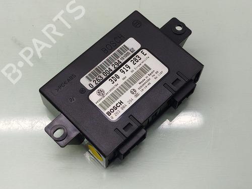 Used Electronic module VW PHAETON (3D1, 3D2, 3D3, 3D4, 3D6, 3D7, 3D8, 3D9) 3.0 V6 TDI 4motion (240 hp) 29259348