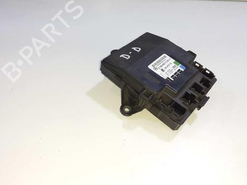 Used Comfort control module MERCEDES-BENZ A-CLASS (W169) A 150 (169.031, 169.331) (95 hp) 6477913