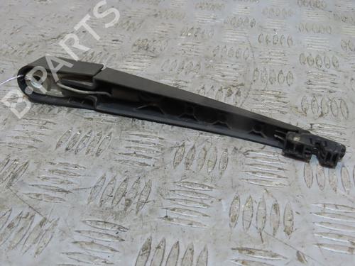 Used Rear windshield wiper arm PEUGEOT 308 SW II (LC_, LJ_, LR_, LX_, L4_) 1.6 BlueHDi 120 (120 hp) 24378380
