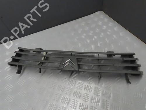 Used Grille CITROËN C15 Box Body/MPV (VD_) 1.9 D (60 hp) 18066396