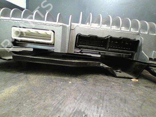 Used Radio MERCEDES-BENZ C-CLASS (W203) C 200 CDI (203.004) (116 hp) 11211508