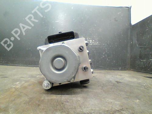 Used ABS pump RENAULT CLIO IV (BH_) 1.5 dCi 90 (90 hp) 10760910
