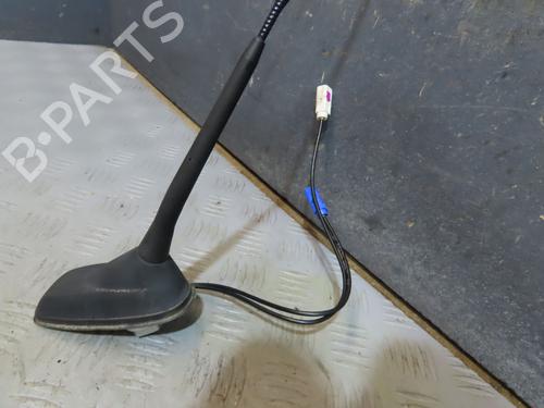 antennabase-citroen-c4-cactus-2014-36246477 main image