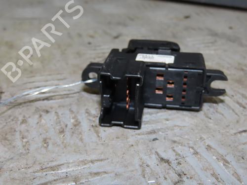 Pulsantiera posteriore destra NISSAN QASHQAI I (J10, NJ10) 1.5 dCi (106 hp) 31284207