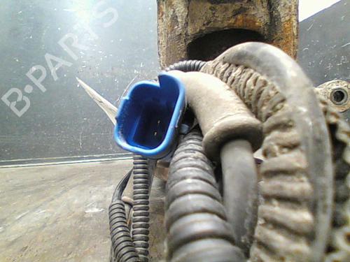 Used Right front steering knuckle CITROËN C3 Pluriel (HB_) 1.4 HDi (68 hp) 14871482