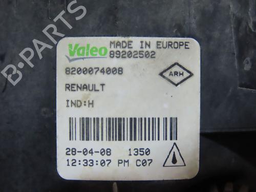Used Left front fog light RENAULT SCÉNIC II (JM0/1_) 1.5 dCi (JM1E, JM16) (106 hp) 24944844