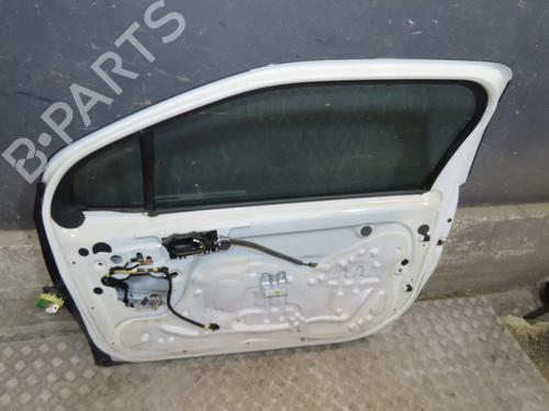 Used Right front door Right front door 38275501 38275501