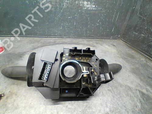 Used Steering column stalk FIAT PUNTO (188_) 1.2 60 (188.030, .050, .130, .150, .230, .250) (60 hp) 10761892