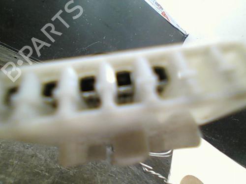 Used Left mirror FIAT PUNTO (188_) 1.9 JTD 80 (188.237, .257, .337, .357) (80 hp) 11212680