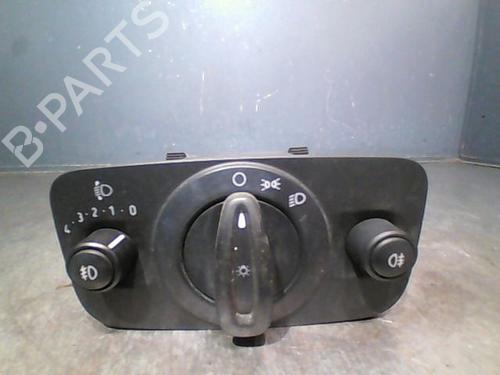 Used Headlight switch Headlight switch FORD FIESTA VI (CB1, CCN) 1.4 TDCi (68 hp) 10762344 10762344