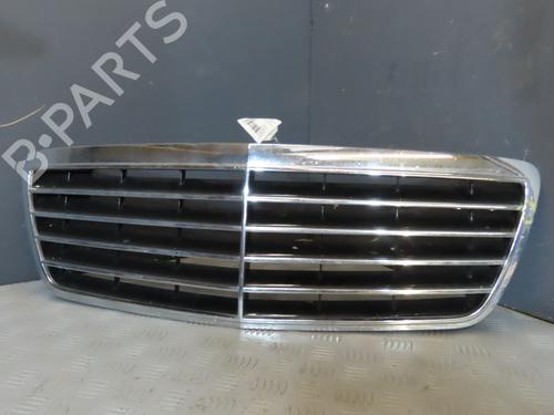 Grille MERCEDES-BENZ E-CLASS (W210) E 320 CDI (210.026) | BP15841682C40 