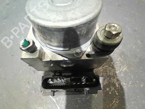 Used ABS pump RENAULT CLIO III (BR0/1, CR0/1) 1.5 dCi (BR0H, CR0H, CR1S, BR1S) (106 hp) 11738496