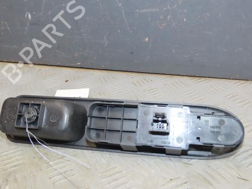 Used Left front window switch PEUGEOT 307 (3A/C) 1.6 16V (109 hp) 30502364