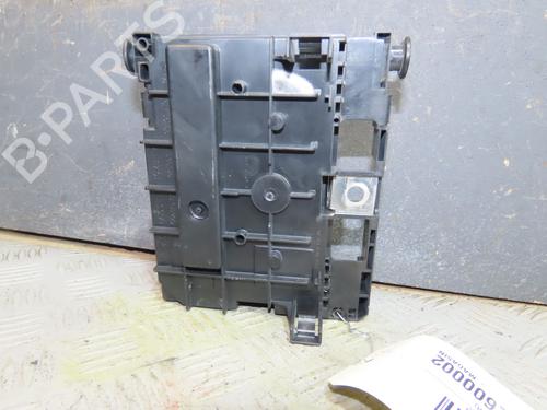 Used Fuse box Fuse box CITROËN C5 III Break (RW_) 1.6 HDi 110 (RW9HZC) (109 hp) 33860510 33860510