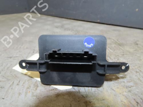 Varmeblæsermodstand PEUGEOT 3008 I MPV (0U_) 1.6 HDi (109 hp) 31056148