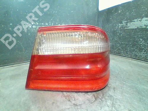 Right taillight MERCEDES-BENZ E-CLASS (W210) E 200 CDI (210.007) | BP10768597C35 
