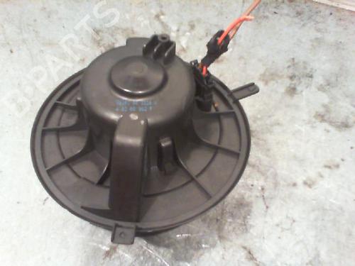 Used Heater blower motor Heater blower motor SEAT LEON (1P1) 1.9 TDI (105 hp) 36492605 36492605