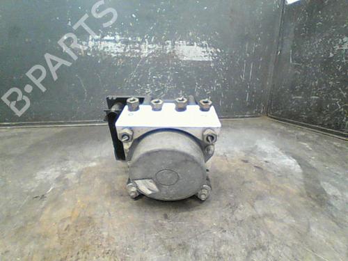 ABS pump RENAULT CLIO III Grandtour (KR0/1_) 1.5 dCi (KR0F) | BP10760736M43
