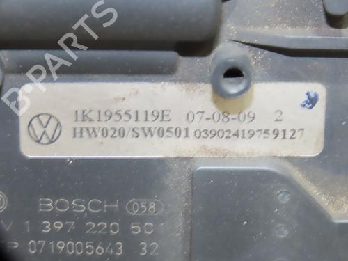Used Front wiper motor VW GOLF V Variant (1K5) 1.9 TDI (105 hp) 25348429
