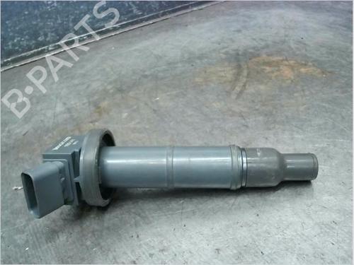 Used Ignition coil TOYOTA AVENSIS VERSO (_M2_) 2.0 VVT-i (ACM20_, ACM20R) (150 hp) 23111798