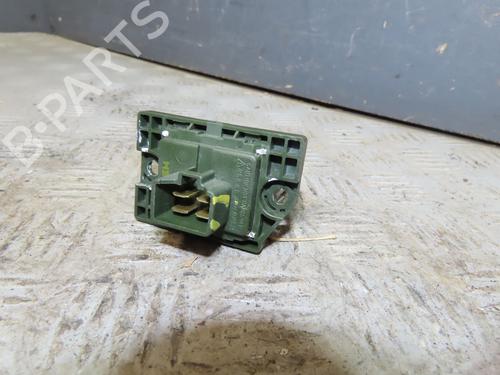 Used Heater resistor HYUNDAI TUCSON (TL, TLE) 1.7 CRDi (116 hp) 31029962