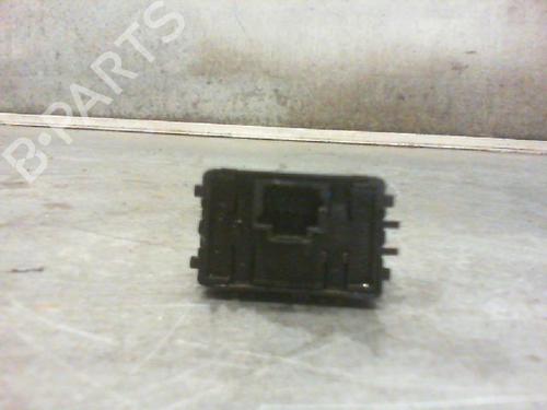 right-rear-window-switch-renault-laguna-iii-bt01-20-dci-gt-bt11-bt1e-bt1n-254010003r-2007-2008-2009-2010-2011-2012-2013-2014-2015-11213055 main image