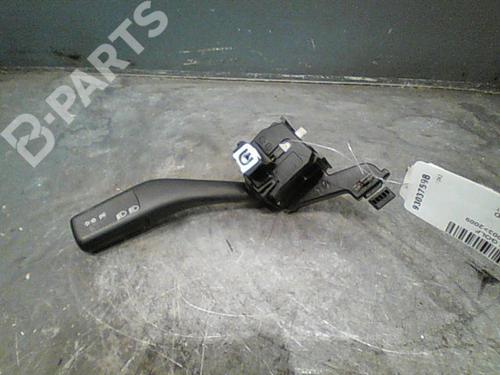 Used Steering column stalk VW GOLF PLUS V (5M1, 521) 2.0 TDI (136 hp) 11211131