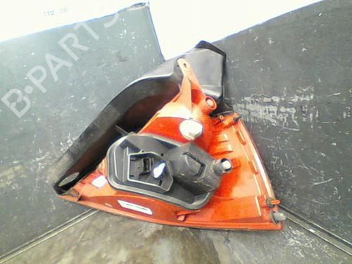 Used Left taillight RENAULT MEGANE II (BM0/1_, CM0/1_) 1.5 dCi (BM1F, CM1F) (86 hp) 10768895