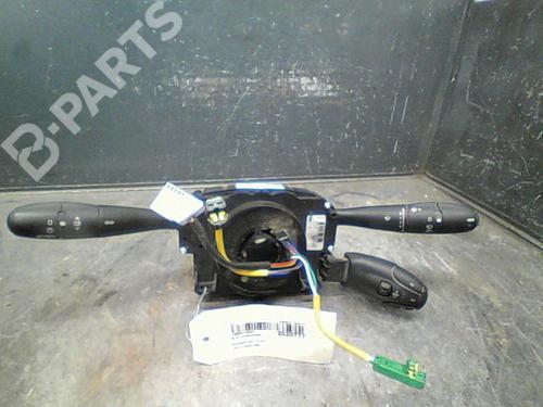 Used Steering column stalk PEUGEOT 207 (WA_, WC_) 1.4 HDi (68 hp) 10761861