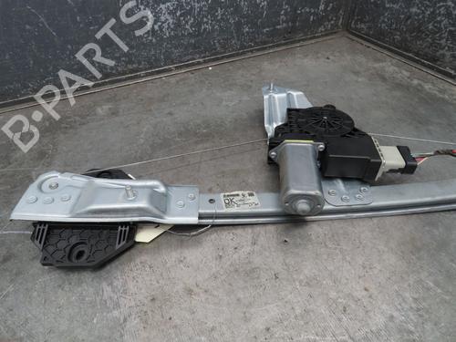 Used Front left window mechanism DACIA SANDERO II TCe 90 (B8M1, B8MA, B8AC) (90 hp) 17371362