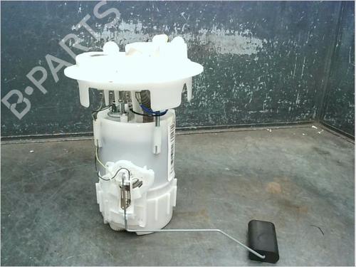 Used Fuel pump CITROËN C3 III (SX) 1.2 PureTech 82 (83 hp) 15237362