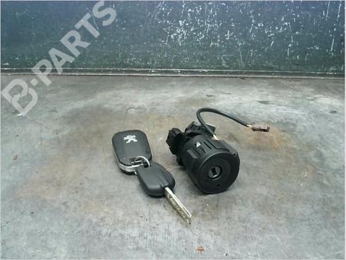 Used Ignition barrel PEUGEOT 208 I (CA_, CC_) 1.4 HDi (68 hp) 11628288