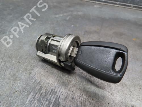 Used Ignition barrel FIAT PUNTO (188_) 1.3 JTD 16V (70 hp) 16997516